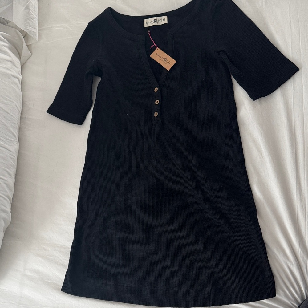 NWT Natural Life Black Ribbed Henley Mini Dressq